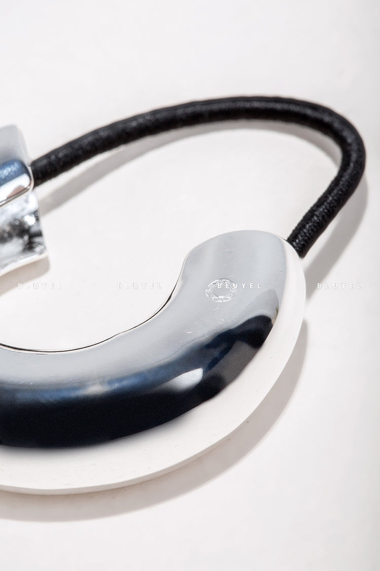 Saskia Diez Circle Metal Hair Tie