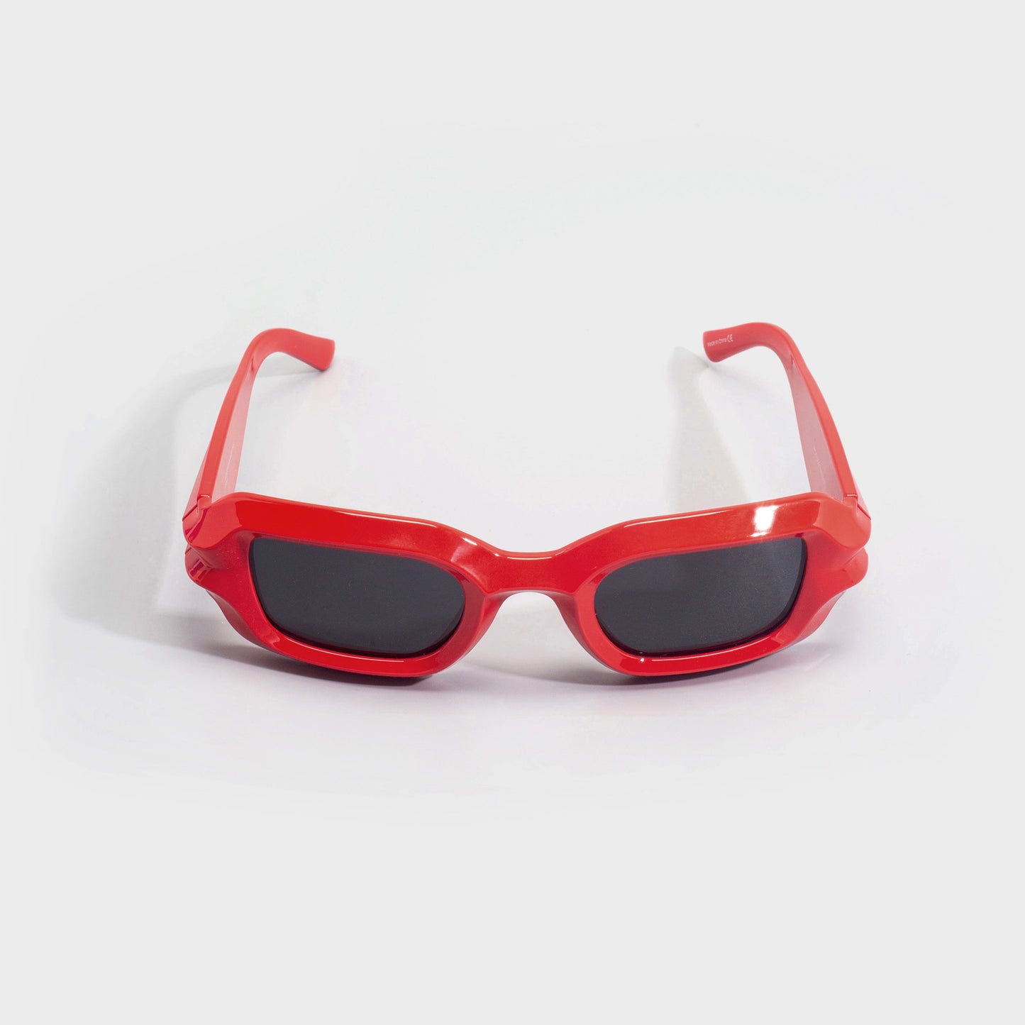 A BETTER FEELING BOLU RED Niche Thick Frame Sunglasses