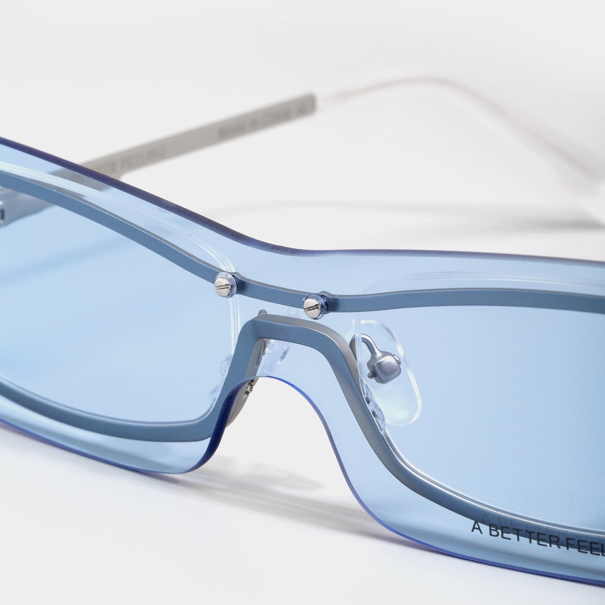 A BETTER FEELING ARCTUS OPTICAL Dual Lens Removable Sunglasses 