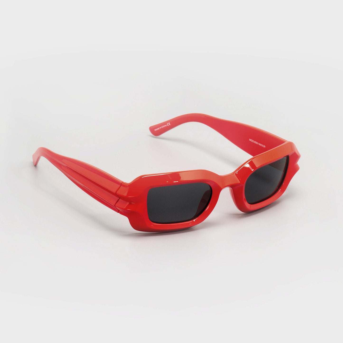 A BETTER FEELING BOLU RED Niche Thick Frame Sunglasses