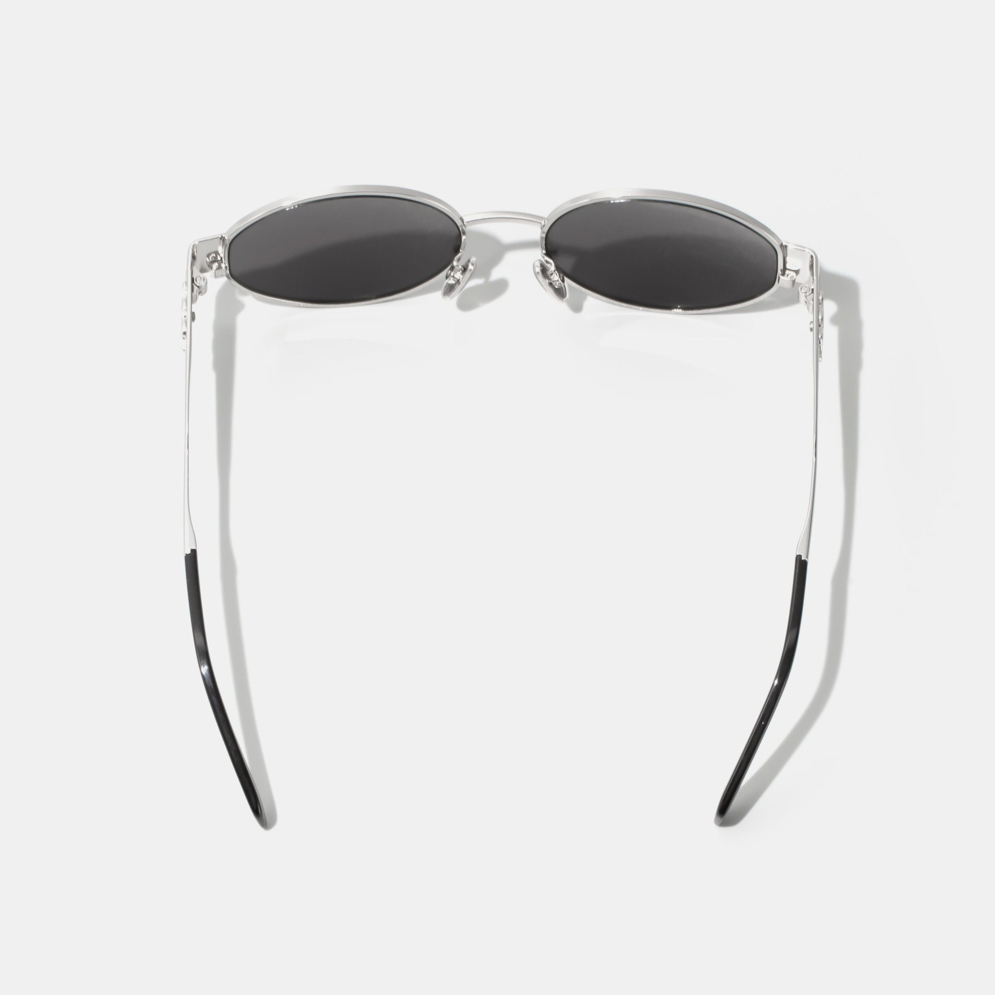 CELINE TRIOMPHE METAL 01 Oval Silver/Grey Sunglasses CL40235 – BLUYEL