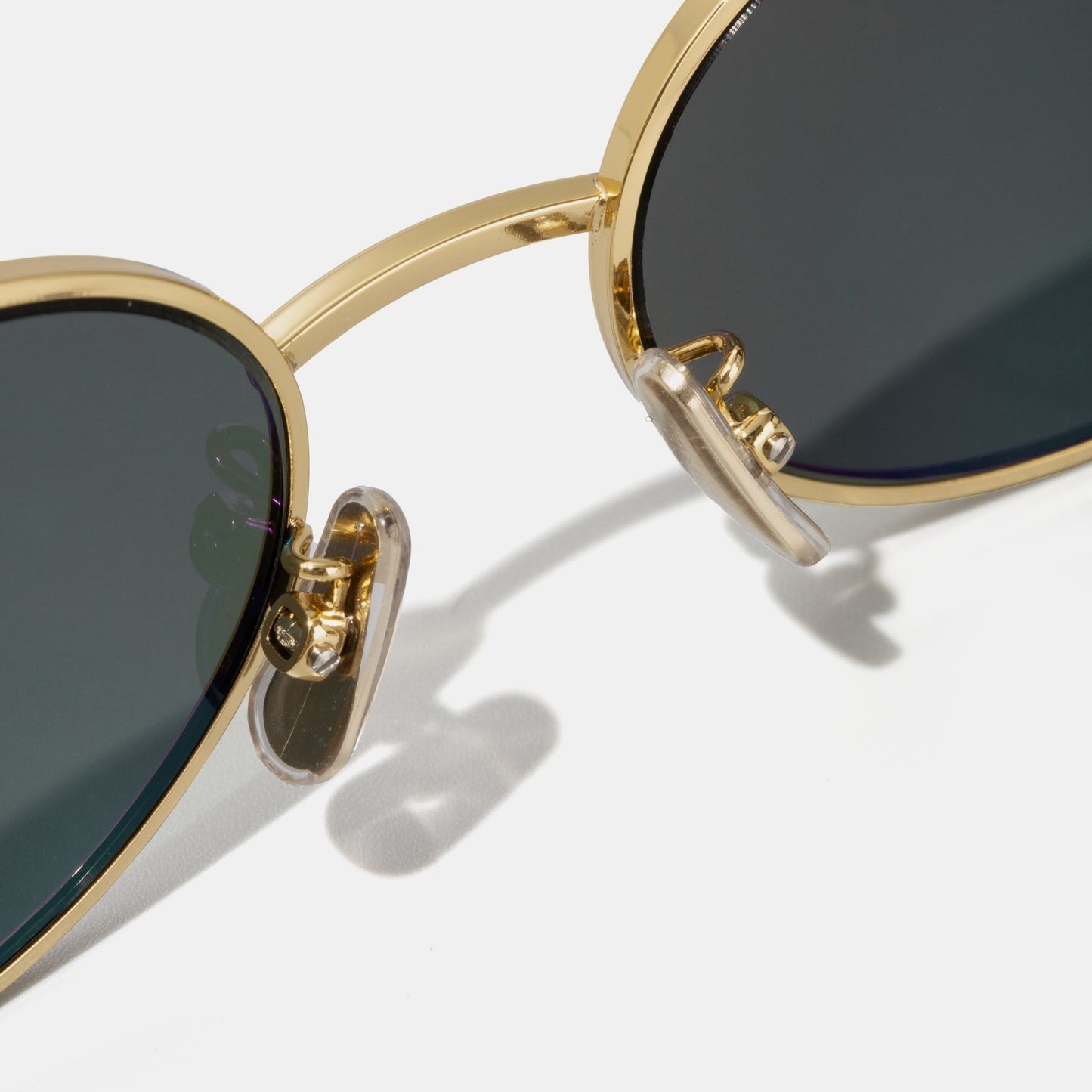 CELINE TRIOMPHE METAL 01 Oval Gold/Green Sunglasses CL40235