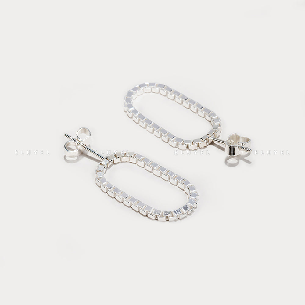 Saskia Diez Silver Short Loop Earrings